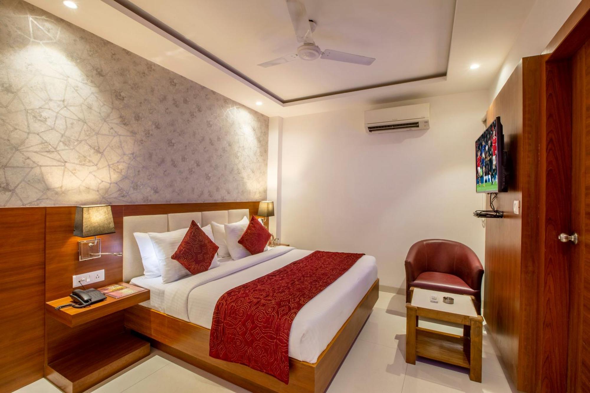 Hotel Arch Suites - Near Aerocity New Delhi Eksteriør billede