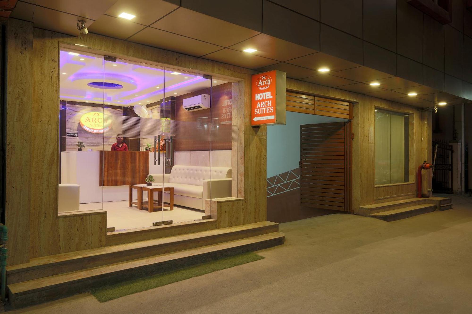 Hotel Arch Suites - Near Aerocity New Delhi Eksteriør billede