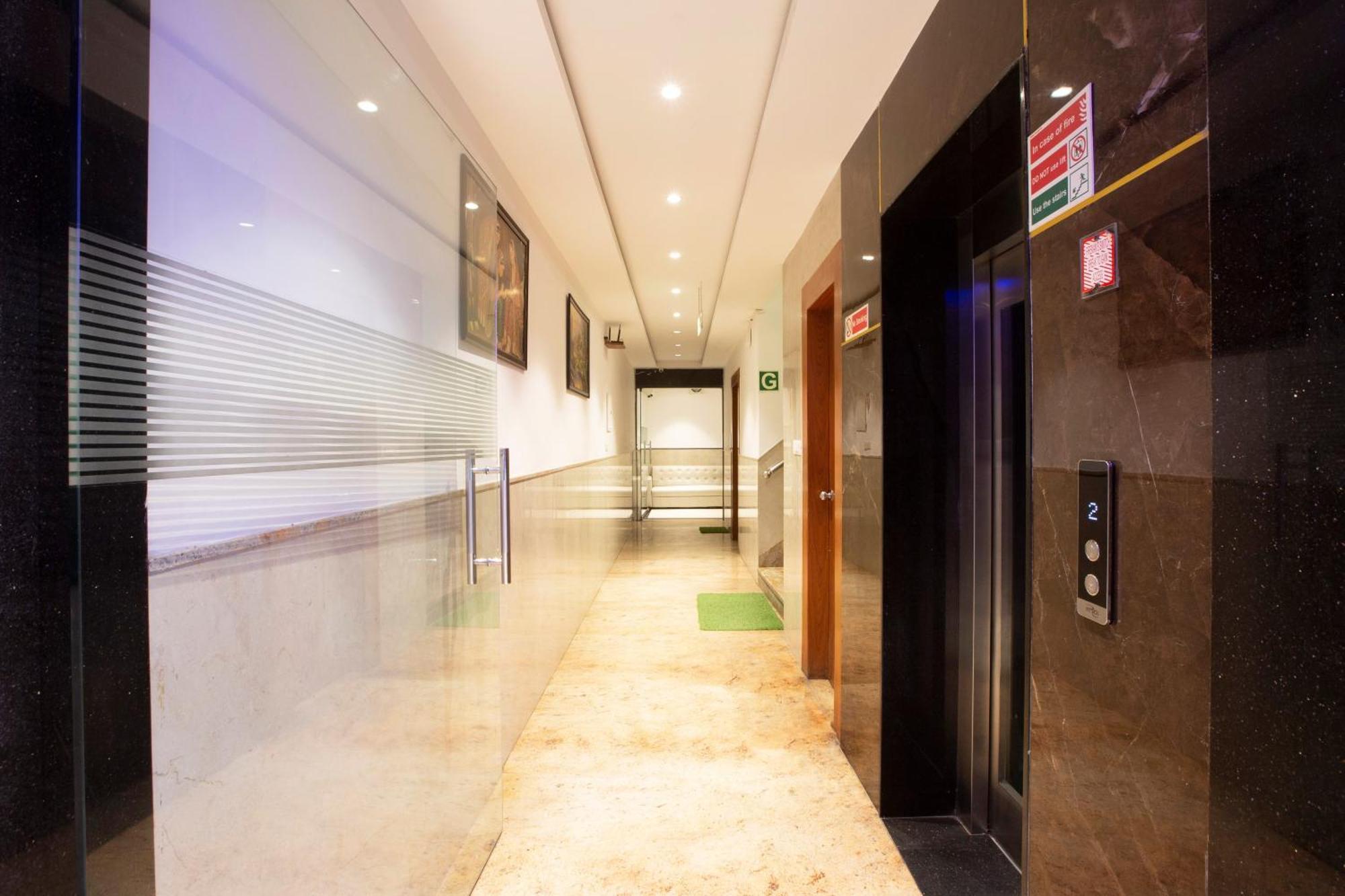 Hotel Arch Suites - Near Aerocity New Delhi Eksteriør billede