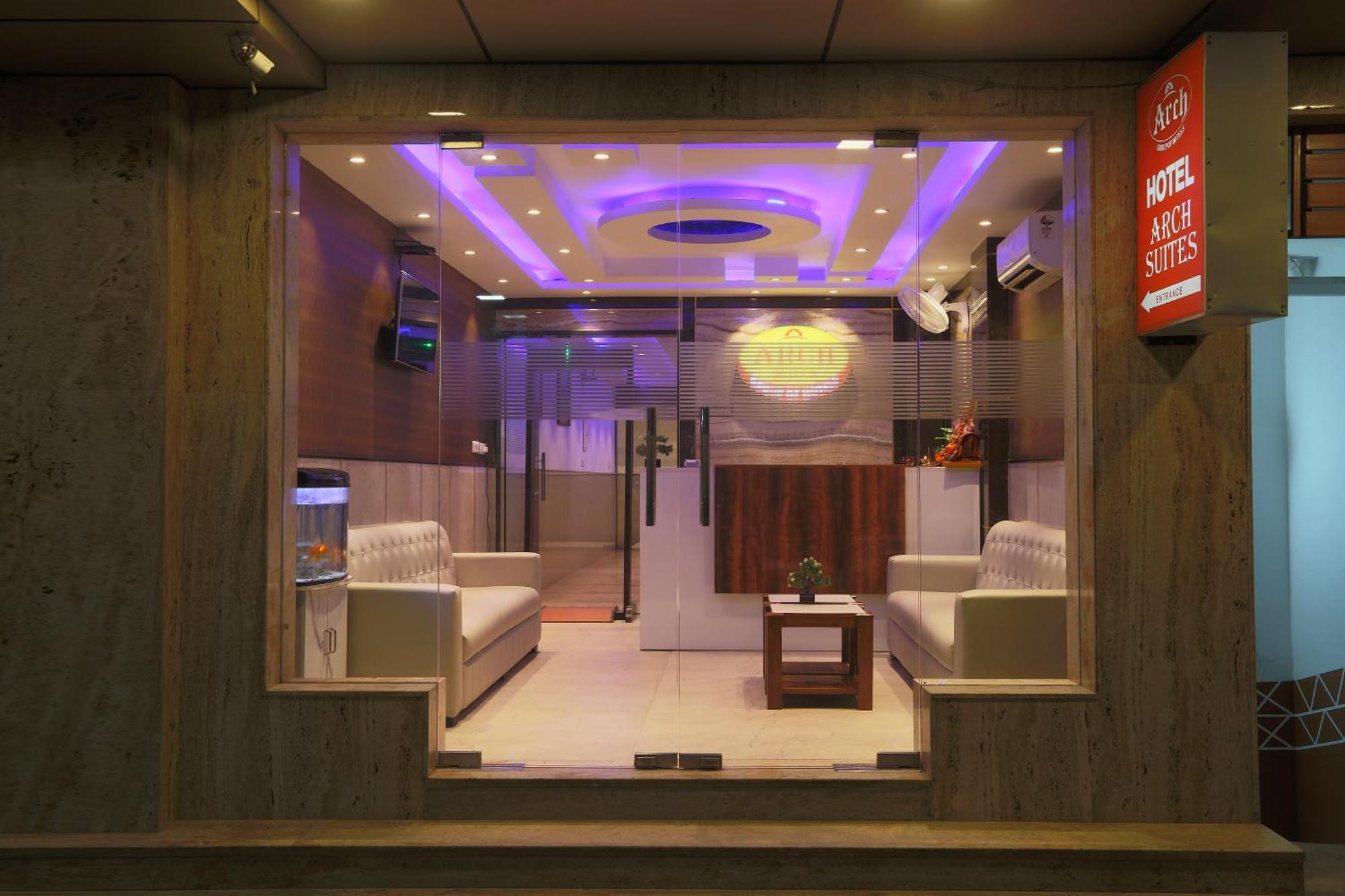 Hotel Arch Suites - Near Aerocity New Delhi Eksteriør billede